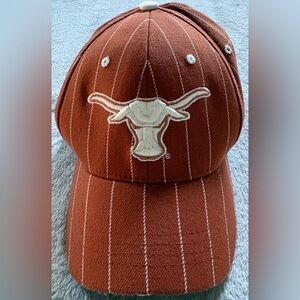 Texas Longhorns Hat with White Longhorn Logo (M/L)